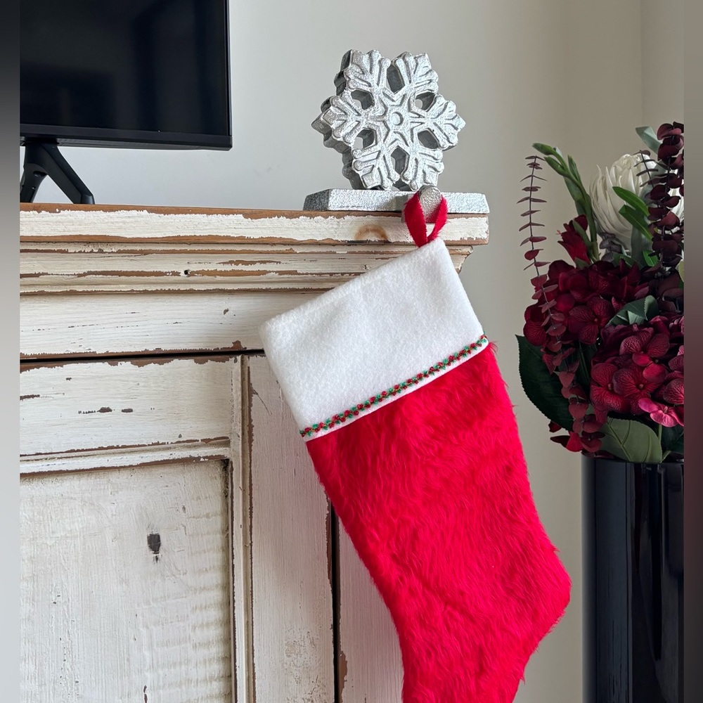 Set of 2 Weighted Silver Snowflake Stocking Holders